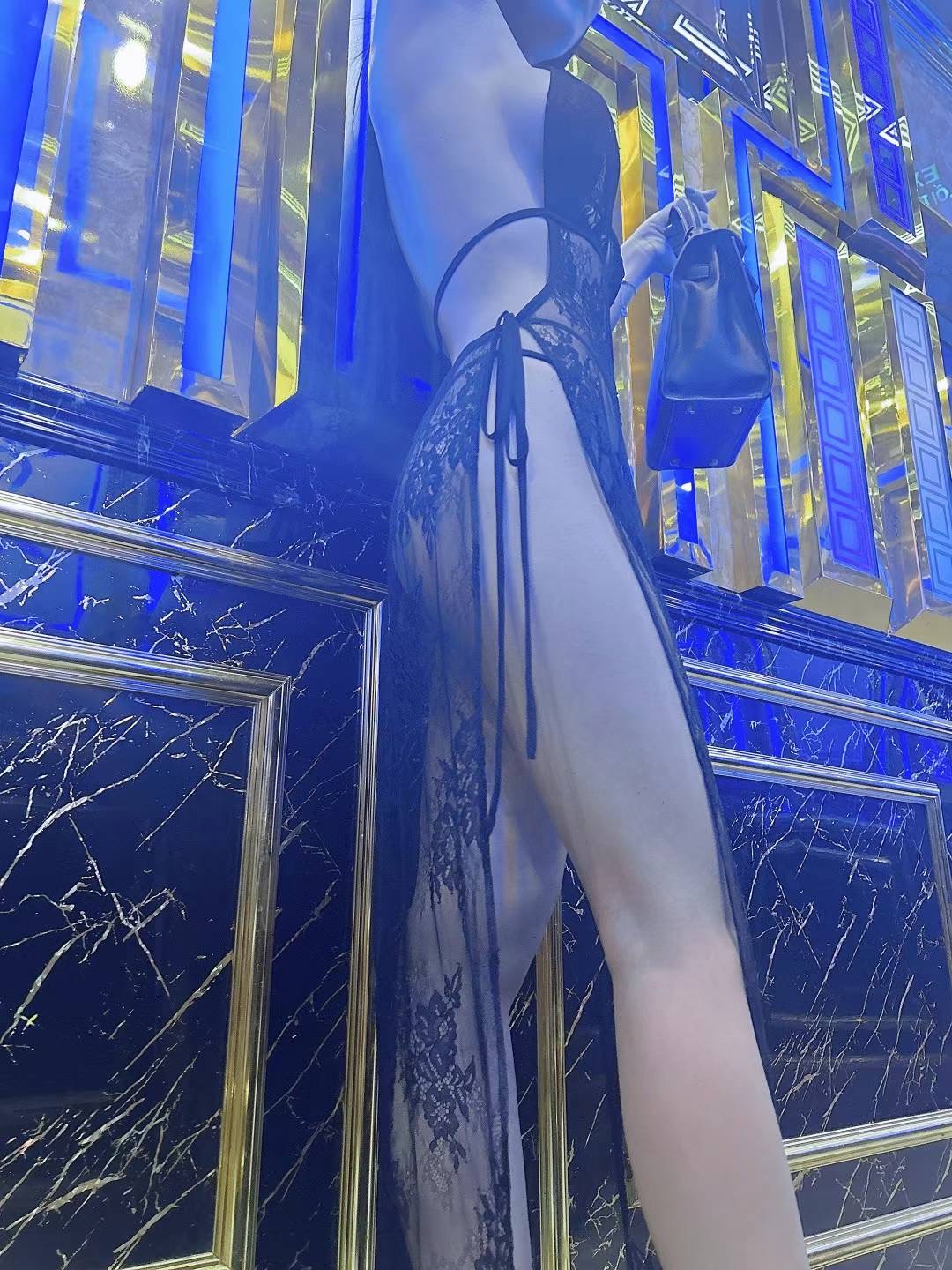 胡志明薄纱KTV